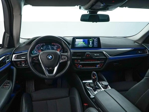 Седан BMW 5 серия 2019 года, 3570900 рублей, Москва