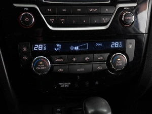 Внедорожник Nissan Qashqai 2016 года, 1660000 рублей, Тюмень