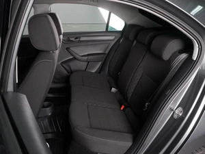 Лифтбек Skoda Rapid 2022 года, 1798000 рублей, Красный Пахарь