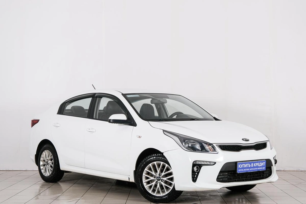 Седан Kia Rio 2019 года, 1049000 рублей, Красноярск