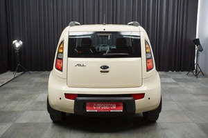 Хетчбэк Kia Soul 2009 года, 797000 рублей, Красноярск