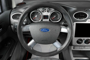 Седан Ford Focus 2008 года, 599000 рублей, Тюмень