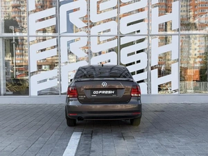 Седан Volkswagen Polo 2016 года, 860000 рублей, Ставрополь
