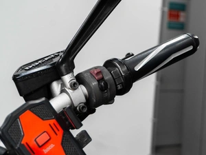 Ducati Diavel Carbon 2012 года, 950000 рублей, Тюмень