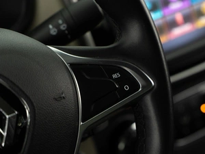 Седан Renault Logan 2019 года, 1298055 рублей, Москва