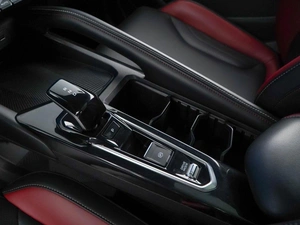 Внедорожник Geely Coolray 2023 года, 2000999 рублей, Москва