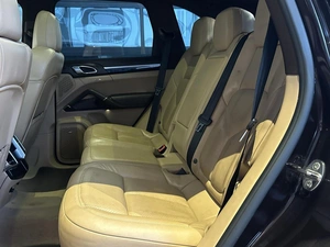 Внедорожник Porsche Cayenne 2015 года, 3750000 рублей, Уфа