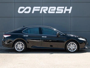Седан Toyota Camry 2018 года, 3020000 рублей, Краснодар