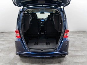 Минивэн Honda Freed 2011 года, 1050000 рублей, Красноярск