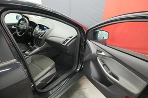 Седан Ford Focus 2011 года, 820000 рублей, Курск