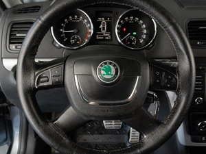 Внедорожник Skoda Yeti 2013 года, 779000 рублей, Тюмень