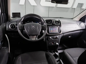 Хетчбэк Renault Sandero Stepway 2016 года, 980000 рублей, Тюмень