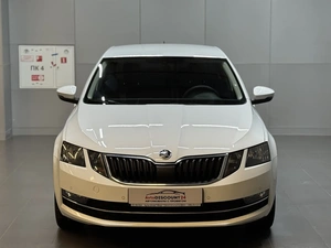 Лифтбек Skoda Octavia 2019 года, 1497000 рублей, Красноярск