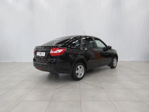 Лифтбек ВАЗ (LADA) Granta 2023 года, 785000 рублей, Калуга