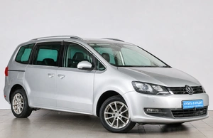 Минивэн Volkswagen Sharan 2012 года, 1369000 рублей, Челябинск