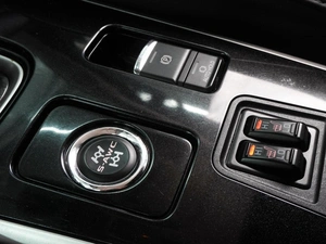 Внедорожник Mitsubishi Outlander 2020 года, 2438000 рублей, Воронеж