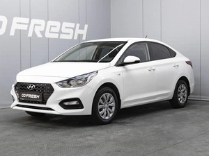 Седан Hyundai Solaris 2019 года, 1290000 рублей, Омск