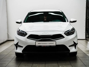Универсал Kia Ceed 2021 года, 1899000 рублей, Красноярск