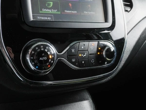 Внедорожник Renault Kaptur 2017 года, 1499000 рублей, Воронеж