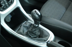 Купе Opel Astra GTC 2013 года, 939000 рублей, Омск