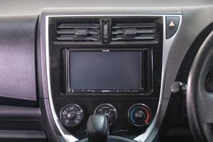 Хетчбэк Toyota Ractis 2015 года, 999000 рублей, Томск