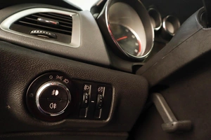 Хетчбэк Opel Astra 2013 года, 699000 рублей, Челябинск