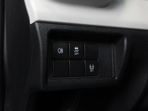 Минивэн Toyota Veloz 2023 года, 4249000 рублей, Тюмень