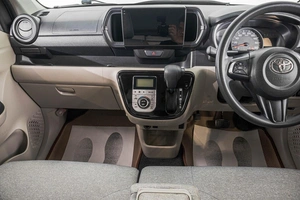 Хетчбэк Toyota Passo 2016 года, 799000 рублей, Барнаул