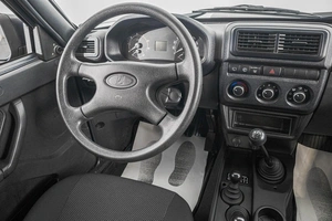 Внедорожник ВАЗ (LADA) Niva Legend 2024 года, 949000 рублей, Барнаул
