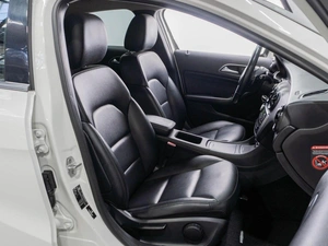 Хетчбэк Mercedes-benz A-класс 2013 года, 1319000 рублей, Тюмень