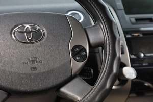 Лифтбек Toyota Prius 2007 года, 759000 рублей, Новосибирск