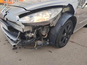 Универсал Peugeot 308 2011 года, 450000 рублей, Красноярск