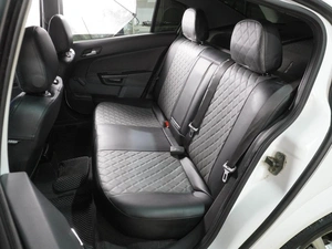 Седан Opel Astra 2012 года, 749000 рублей, Воронеж