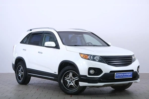 Внедорожник Kia Sorento 2011 года, 1619000 рублей, Омск