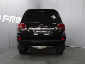 Внедорожник Toyota Land Cruiser 2008 года, 3290000 рублей, Омск