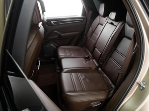 Внедорожник Porsche Cayenne S 2018 года, 7999000 рублей, Тюмень