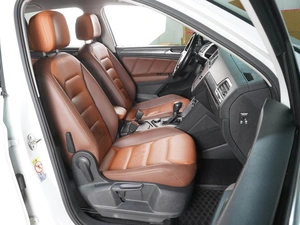 Внедорожник Volkswagen Tiguan 2017 года, 2349000 рублей, Воронеж