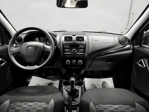 Фото
