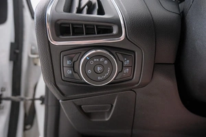Хетчбэк Ford Focus 2013 года, 809000 рублей, Красноярск