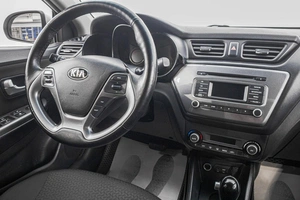 Седан Kia Rio 2017 года, 859000 рублей, Барнаул