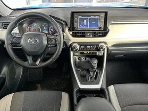 Внедорожник Toyota RAV4 2019 года, 2950000 рублей, Уфа