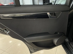Седан Mercedes-benz C-класс 2011 года, 1327000 рублей, Солонцы