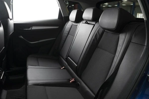 Внедорожник Skoda Karoq 2021 года, 2330000 рублей, Омск