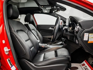 Внедорожник Mercedes-benz GLA-класс 2017 года, 2250000 рублей, Красноярск