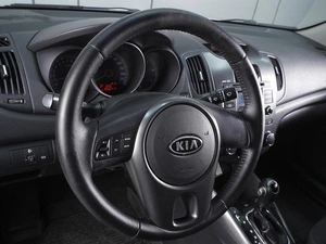Седан Kia Cerato 2011 года, 800000 рублей, Ростов-на-Дону