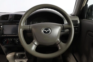 Хетчбэк Mazda Demio 2000 года, 349000 рублей, Новосибирск