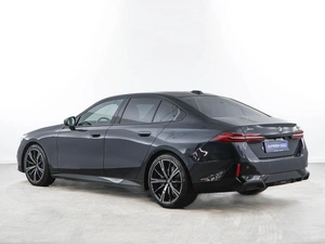 Седан BMW 5 серия 2023 года, 7494434 рублей, Москва