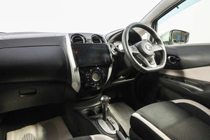Хетчбэк Nissan Note 2017 года, 1159000 рублей, Новосибирск