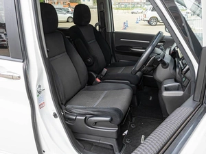 Минивэн Honda Stepwgn Spada 2017 года, 2070000 рублей, Краснодар