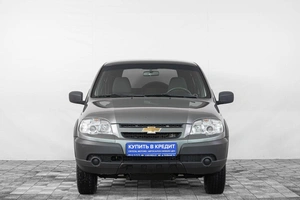 Внедорожник Chevrolet Niva 2013 года, 699000 рублей, Кемерово